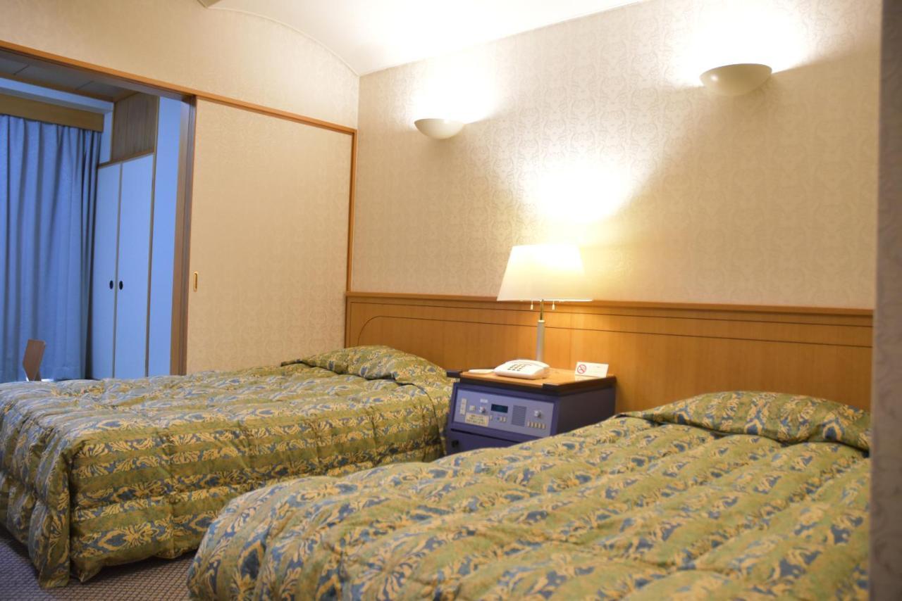 The Gran Resort Elegante Awajishima Eksteriør billede