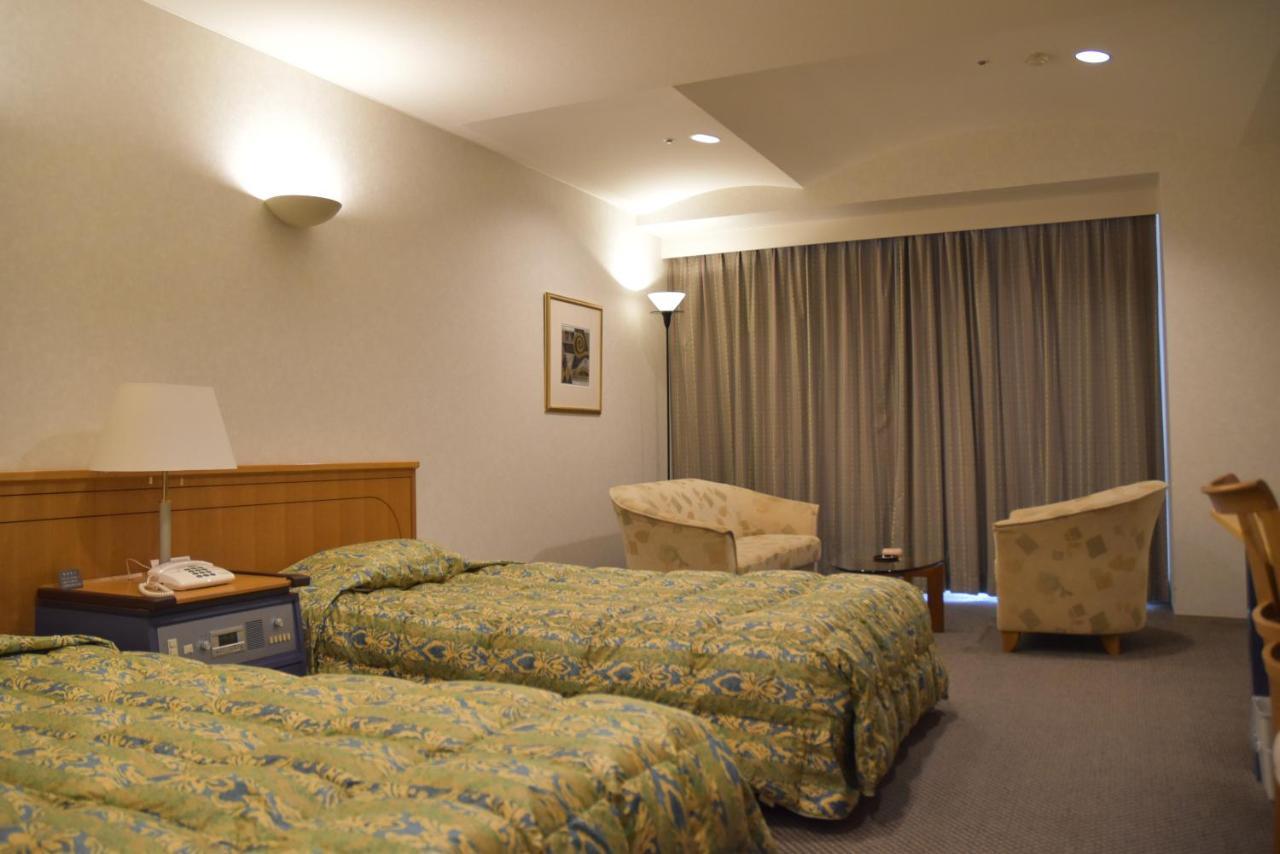 The Gran Resort Elegante Awajishima Eksteriør billede