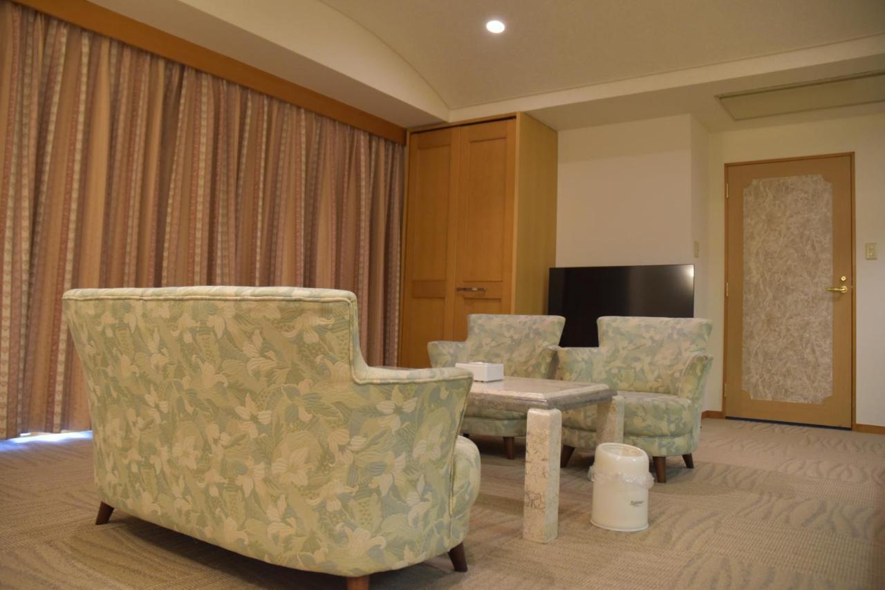 The Gran Resort Elegante Awajishima Eksteriør billede